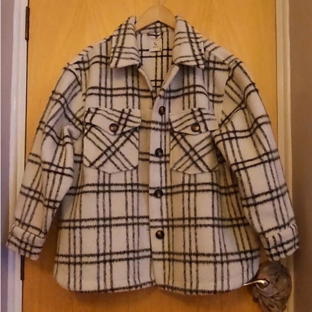 Plaid Button-Up Jacket